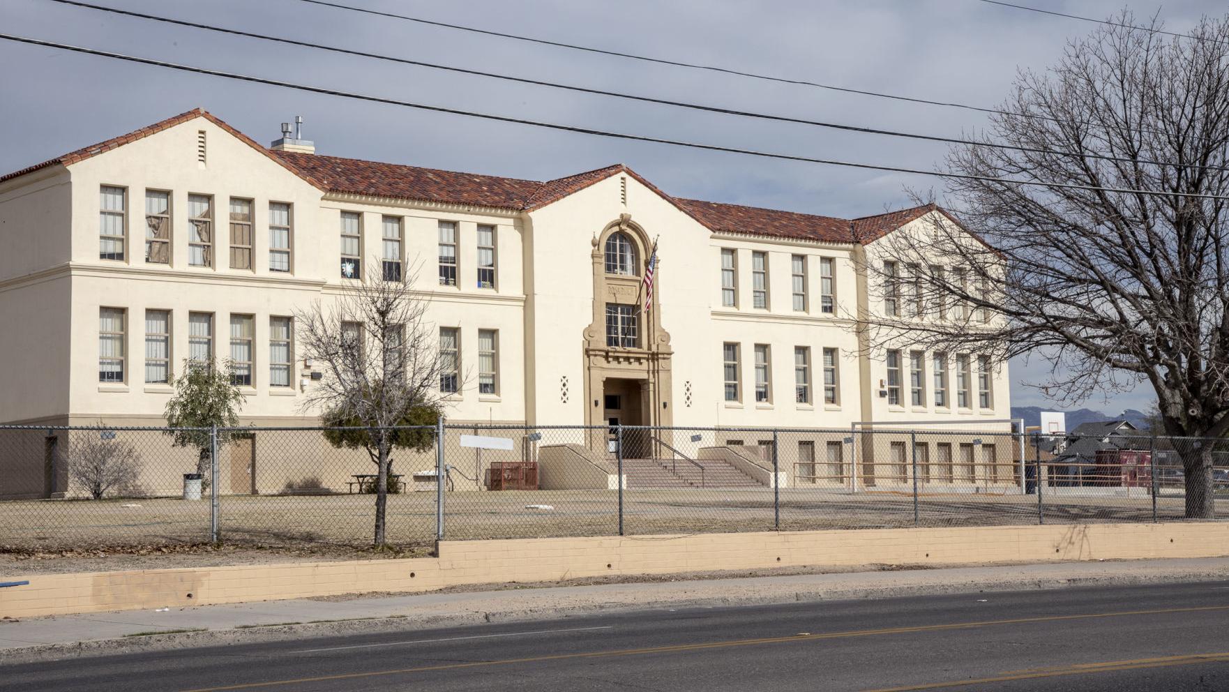 Roskruge Bilingual K-8 will likely lose magnet status, neighborhood boundary